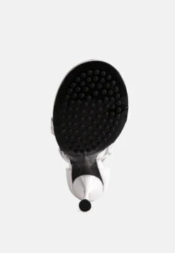 DAKOTA Metal Chain Embellishment Sandals In White 17 DAKOTA Metal Chain Embellishment Sandals In White -Her Shoe World 8 07e64c66 eb6f 40ff 97c0 7b5d8fa49b3f