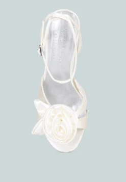 CHAUMET White Rose Bow Embellished Sandals -Her Shoe World CHAUMETWhiteRoseBowEmbellishedSandals RCSH3434White 7 97ddc602 28da 4d70 a94a d87318324020