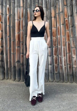 Maestro Diamante Embellished Horsebit Loafers 28 Maestro Diamante Embellished Horsebit Loafers -Her Shoe World RCSH4992 BURGUNDY Influencer Image