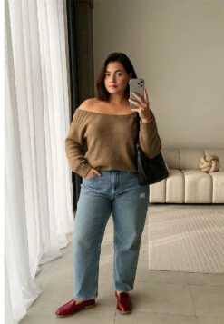 Corleone Pleather Stacked Heel Loafers -Her Shoe World RCSH5607 burgundy Influencer Image