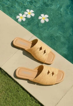 Daisy Doe Raffia Square Toe Flats -Her Shoe World RCSH5615 beige